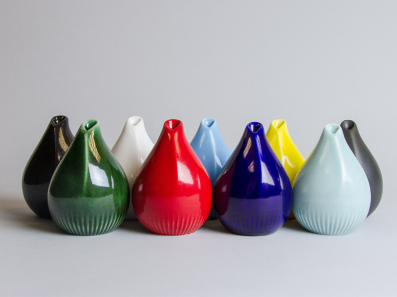 3D printed porcelain vaces by Salokannel